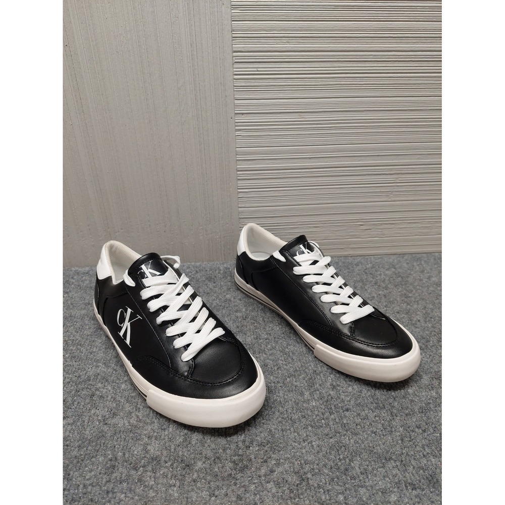 Calvin Klein Women Sneaker Shoe 10M Black White Logo Low Pro Cups Lace Up Casual
